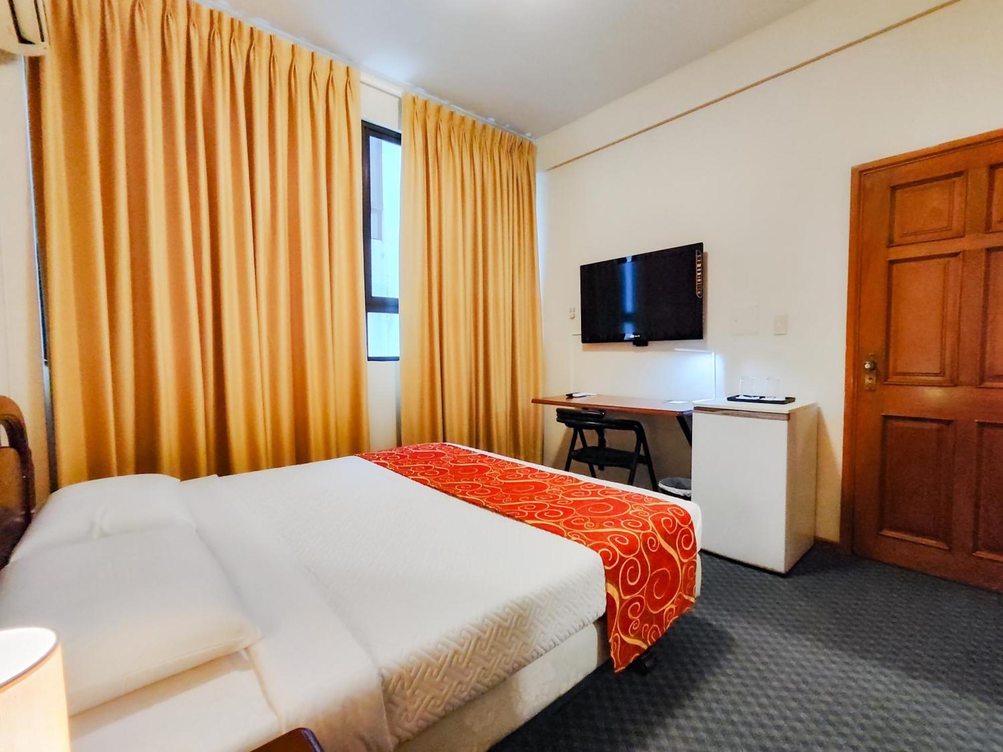 Lido Hotel Santa Cruz de La Sierra Ngoại thất bức ảnh